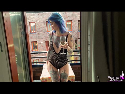 ❤️ Valtava tyttö imee nieleskellen ja naidaan intohimoisesti avoimen taivaan alla Porno at porn fi.qizpornolar.ru ❤